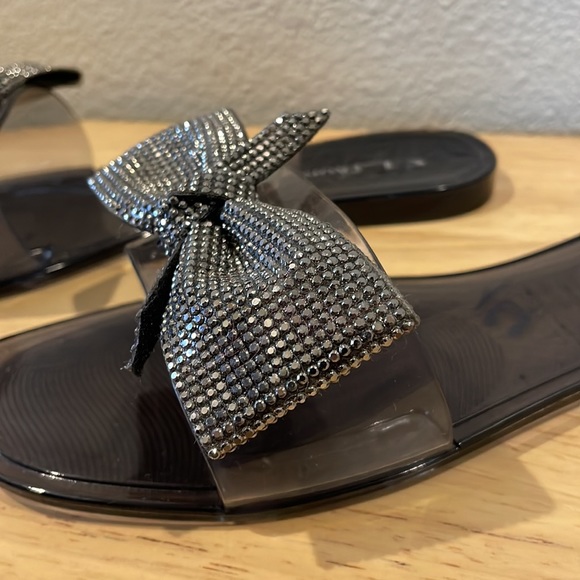 Very cute sandals - Picture 7 of 8